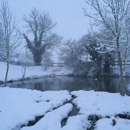 Du Banc De Scie 別荘